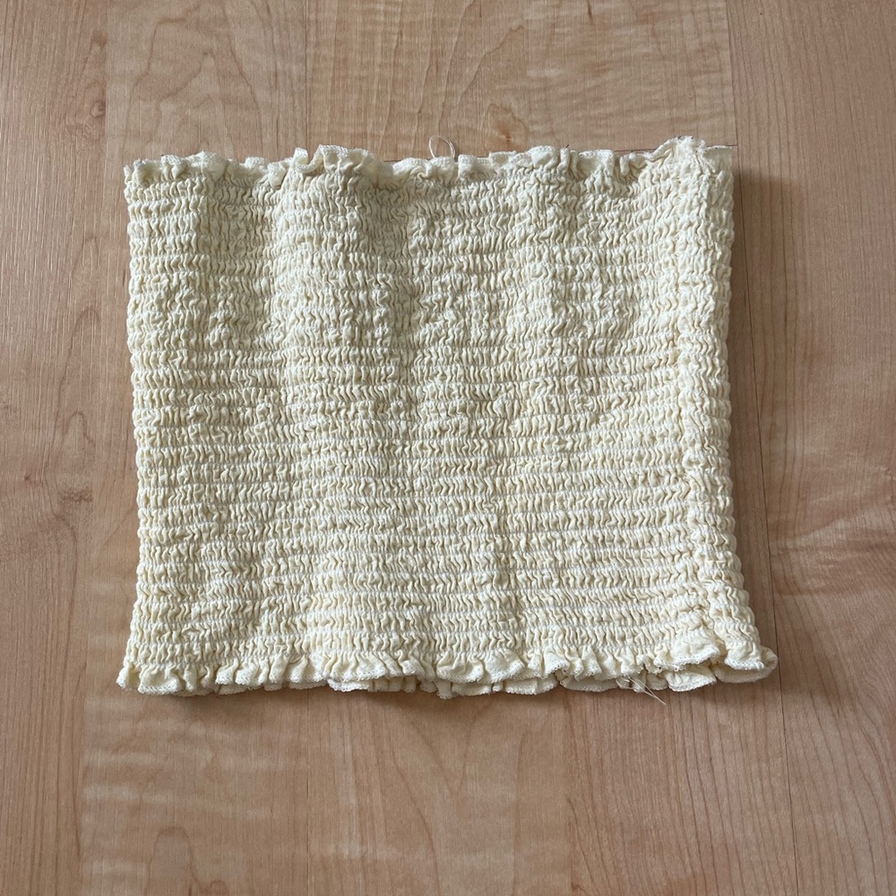 brandy melville light yellow tube top *i accept offers*